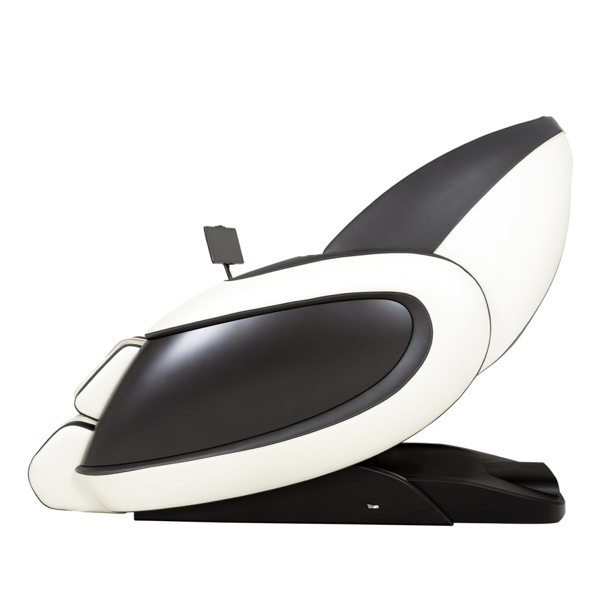 Titan Premium Fleetwood II 4D image 7